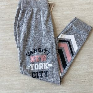 ( 3 for $18) Women’s joggers